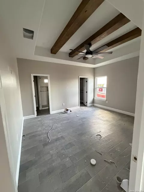 786 Molina Loop, Eagle Pass, TX 78852 photo 4