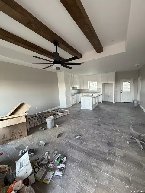 786 Molina Loop, Eagle Pass, TX 78852 photo 3