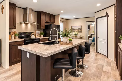 4510 Sir Arthur Way, Canyon Lake, TX 78133