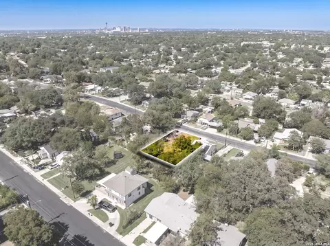 2216 Mckinley Ave, San Antonio, TX 78210