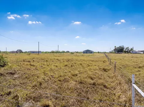 Other - 815 E Fm 462, Moore, TX 78057 photo 9 of 10