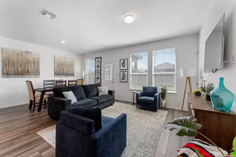 Living - 4646 Nightstar, Von Ormy, TX 78073 photo 2 of 3