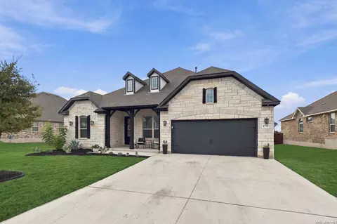 8735 Gate Frst, Fair Oaks Ranch, TX 78015