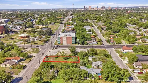 2611 E Commerce St, San Antonio, TX 78203