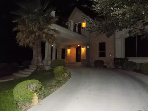 1691 Rio Dr, Eagle Pass, TX 78852 photo 7