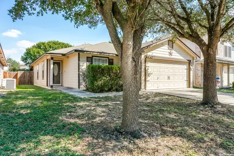 2614 Middleground, San Antonio, TX 78245
