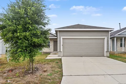 5435 Daphne Path, San Antonio, TX 78253