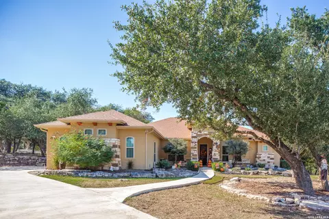 464 Upland, Canyon Lake, TX 78133