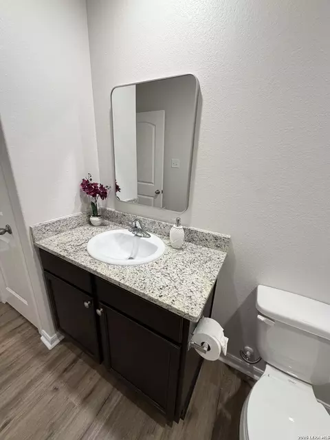 Bath - 15023 Harbor Lndg, Von Ormy, TX 78073 photo 6 of 6