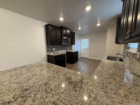 Kitchen - 15023 Harbor Lndg, Von Ormy, TX 78073 photo 4 of 5