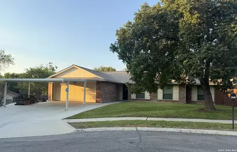 6327 W Green Cir, San Antonio, TX 78233