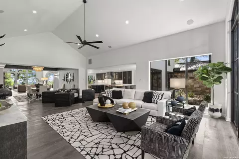 Living - 232 State Highway 46 E, Boerne, TX 78006 photo 7 of 8