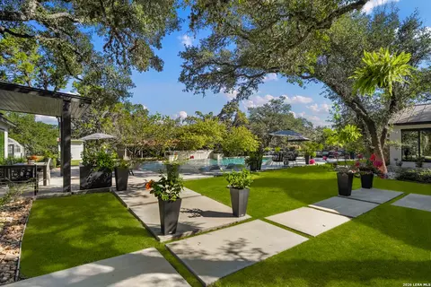 Exterior - 232 State Highway 46 E, Boerne, TX 78006 photo 7 of 19