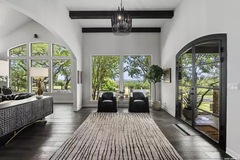 Entry Way - 232 State Highway 46 E, Boerne, TX 78006 photo 2 of 6