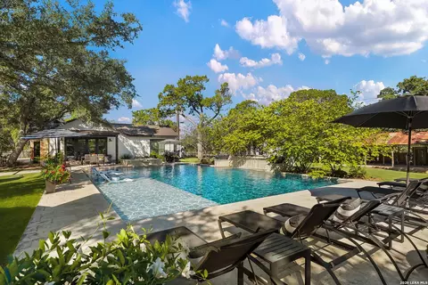 Exterior - 232 State Highway 46 E, Boerne, TX 78006 photo 2 of 19