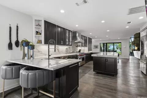 Kitchen - 232 State Highway 46 E, Boerne, TX 78006 photo 2 of 4