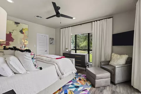 Bedroom - 232 State Highway 46 E, Boerne, TX 78006 photo 7 of 8