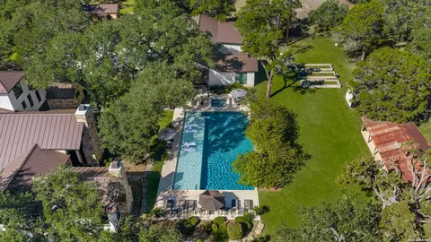 Exterior - 232 State Highway 46 E, Boerne, TX 78006 photo 16 of 19
