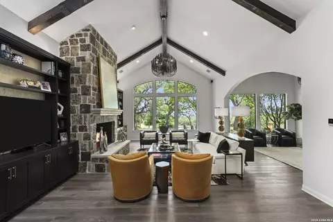 Living - 232 State Highway 46 E, Boerne, TX 78006 photo 2 of 8