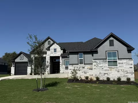 537 Poe Pkwy, Castroville, TX 78009