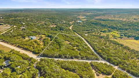 View/Area - 1770 Divide Pass, Blanco, TX 78606 photo 2 of 13