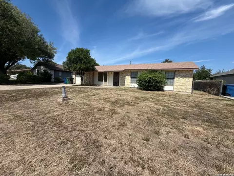 7127 Woodgate Dr, San Antonio, TX 78227