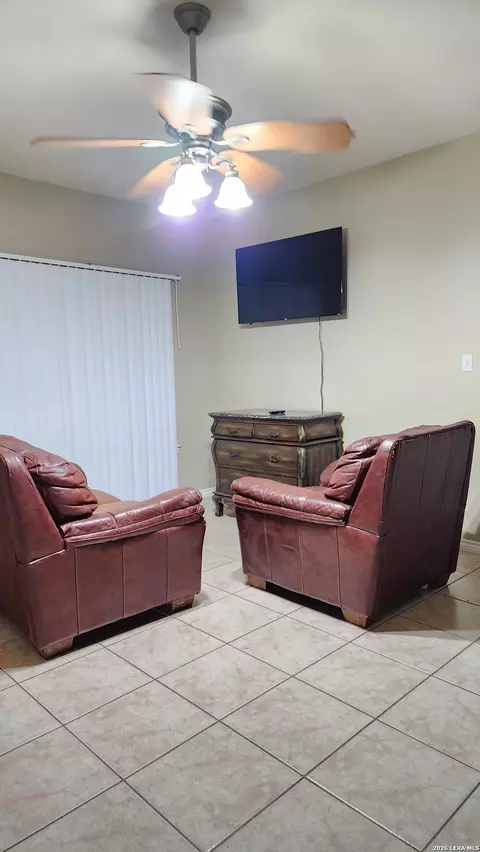 Living - 1901 Lindburgh Cir, Eagle Pass, TX 78852 photo 2 of 2