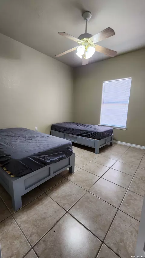 Bedroom - 1901 Lindburgh Cir, Eagle Pass, TX 78852 photo 3 of 6