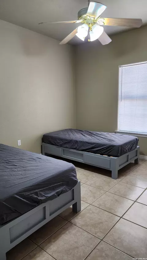 Bedroom - 1901 Lindburgh Cir, Eagle Pass, TX 78852 photo 4 of 6