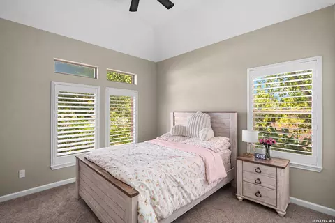 Bedroom - 17915 Rockys Cir, Lytle, TX 78052 photo 2 of 4