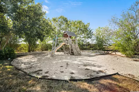 Exterior - 17915 Rockys Cir, Lytle, TX 78052 photo 6 of 7