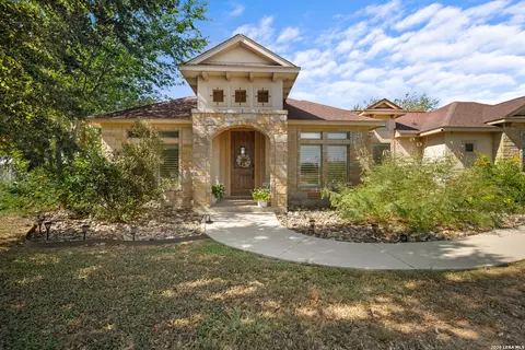 Exterior - 17915 Rockys Cir, Lytle, TX 78052 photo 2 of 7