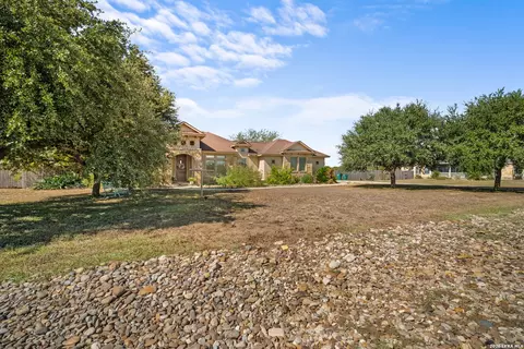 Exterior - 17915 Rockys Cir, Lytle, TX 78052 photo 7 of 7