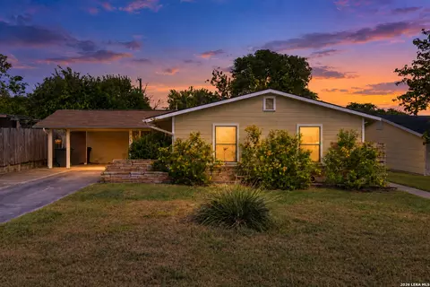 551 Craigmont Ln, San Antonio, TX 78213
