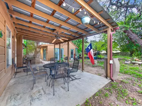Exterior - 503 Hackberry St, Blanco, TX 78606 photo 5 of 13