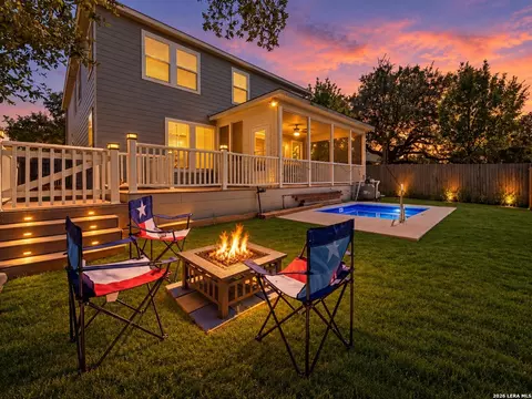 8275 Broussard, San Antonio, TX 78253