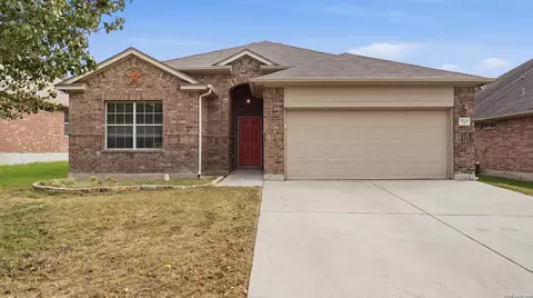 2125 Dragon Trl, New Braunfels, TX 78130