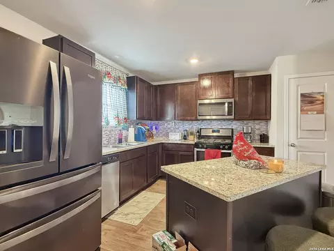 15659 Crimson Topaz, San Antonio, TX 78253