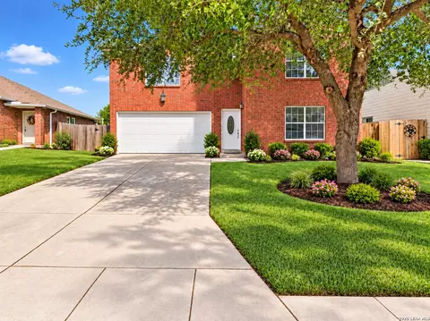 9011 Via Hermosa, San Antonio, TX 78245