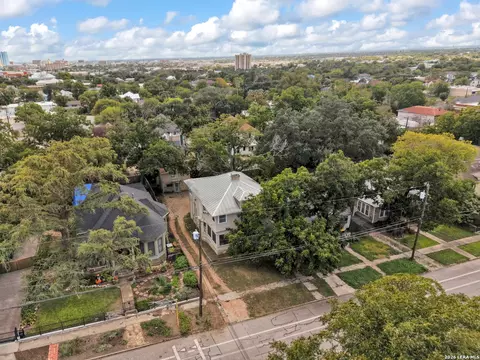 422 W Mistletoe, San Antonio, TX 78212