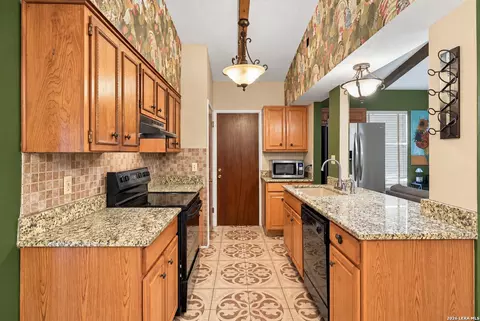 9007 Brightwater, San Antonio, TX 78254