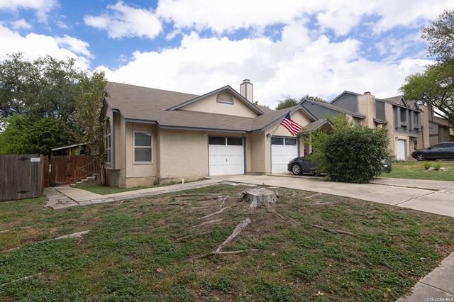 12205 Stoney Xing #1, San Antonio, TX 78247