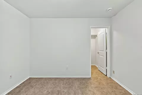 Bedroom - 7563 Copper Kettle, Converse, TX 78109 photo 6 of 6