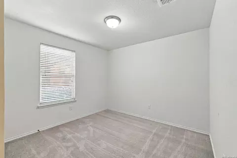 Bedroom - 7563 Copper Kettle, Converse, TX 78109 photo 1 of 6