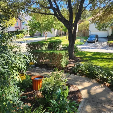 16168 Walnut Creek Dr, San Antonio, TX 78247