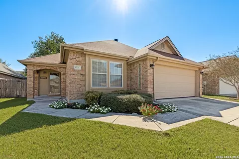 1571 Dustin Cade, New Braunfels, TX 78130