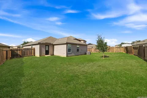 Exterior - 3834 Leighton Hbr, Von Ormy, TX 78073 photo 4 of 4