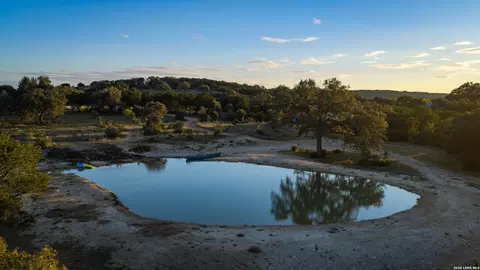 520 Flying R Ranch Rd, Spring Branch, TX 78070