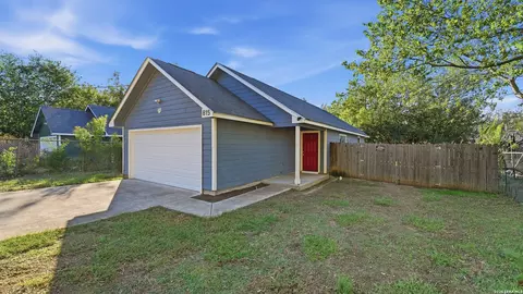 815 Fourth, Seguin, TX 78155