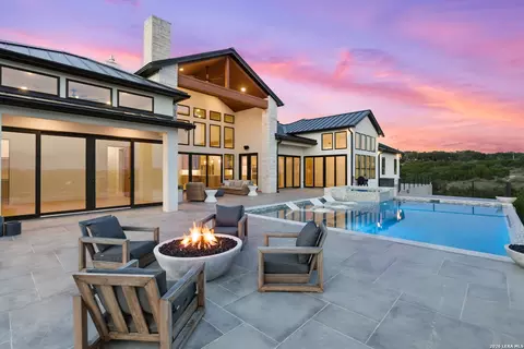 187 Vision Ct, Spring Branch, TX 78070